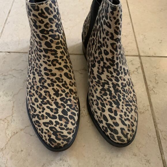 Dolce Vita 6 Tristan Ankle Chelsea Boots Booties Suede Leopard Animal Print NEW - Picture 9 of 11